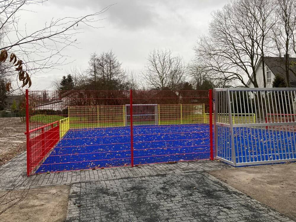 Neuer Sportplatz an der Myllendonkerstraße